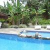 Pool to relax
